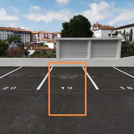 Goxoa - Appartement Au Calme, Centre Ville, Parking - Wifi Hendaye Buitenkant foto